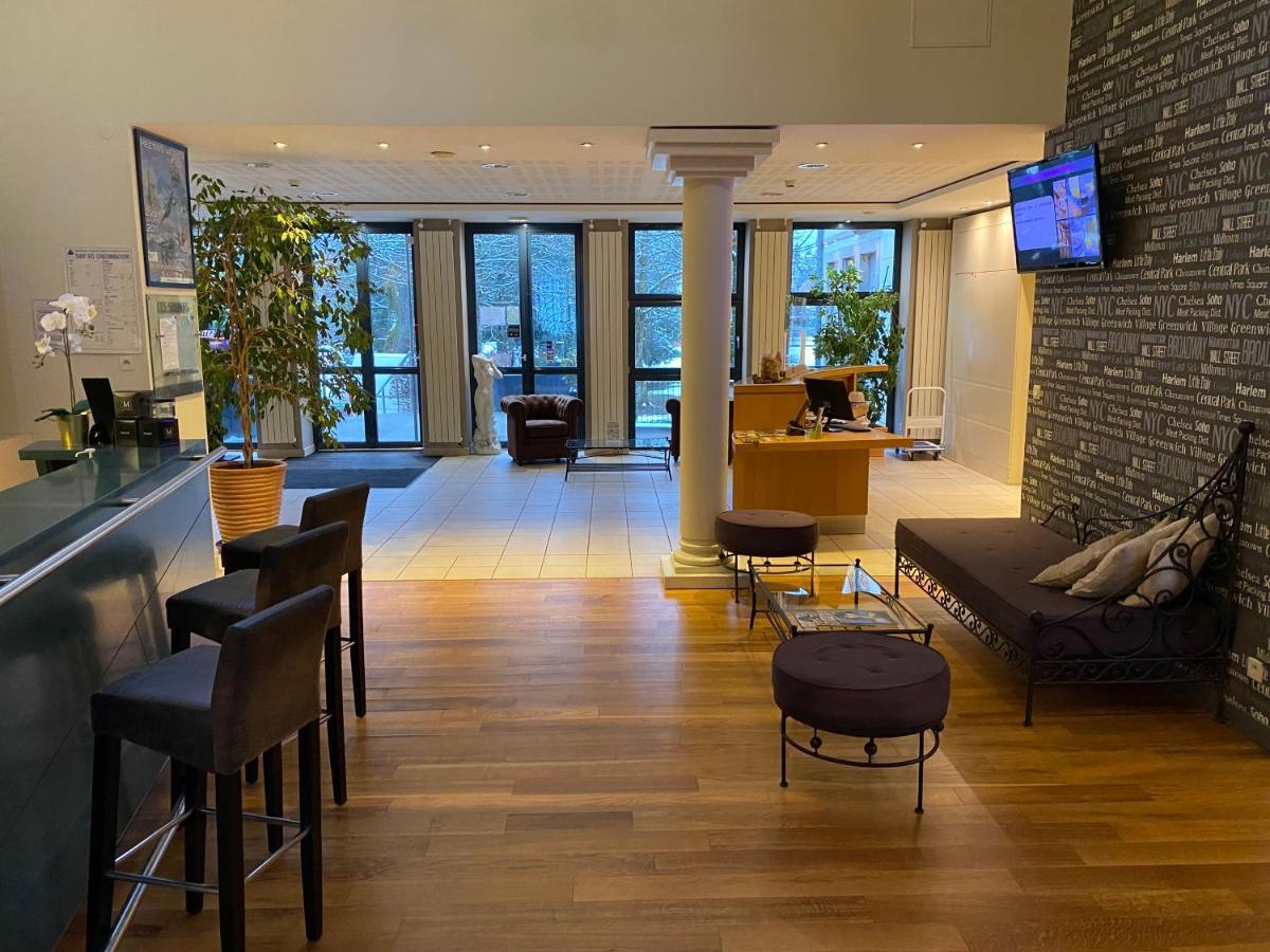 Hotel Cerise - Les Sources Luxeuil-Les-Bains Εξωτερικό φωτογραφία