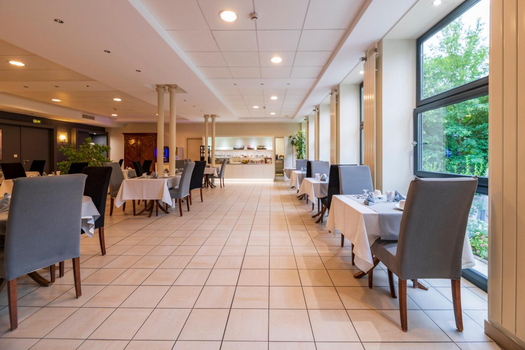 Hotel Cerise - Les Sources Luxeuil-Les-Bains Εξωτερικό φωτογραφία